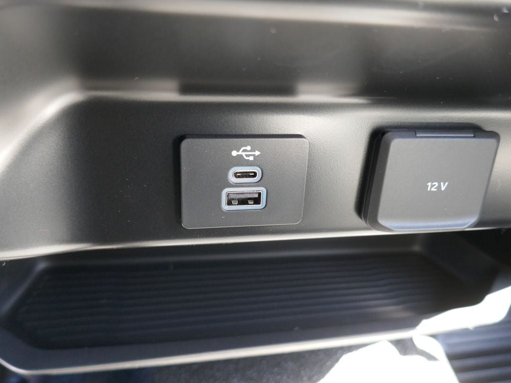 2026 Ford Super Duty F-250 SRW XL 4WD Crew Cab 6.75' Box