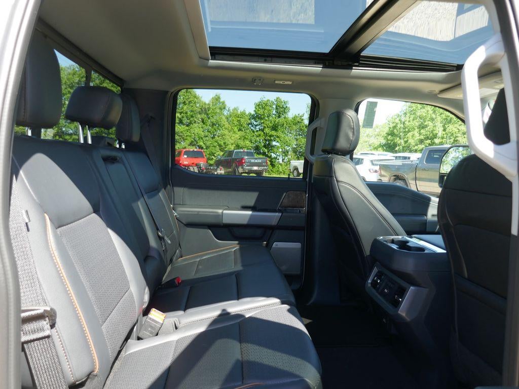 2026 Ford Super Duty F-250 SRW LARIAT 4WD Crew Cab 6.75' Box