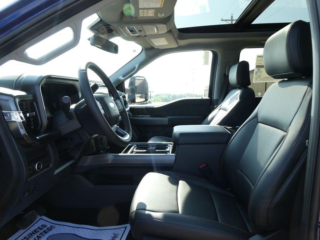 2026 Ford Super Duty F-250 SRW LARIAT 4WD Crew Cab 6.75' Box