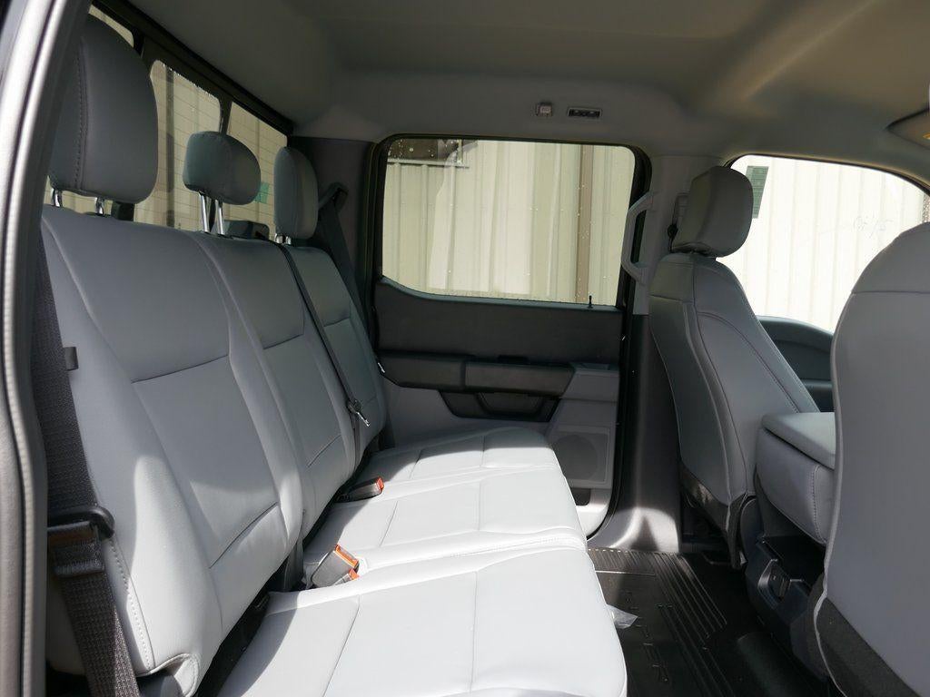 2026 Ford Super Duty F-250 SRW XL 4WD Crew Cab 6.75' Box