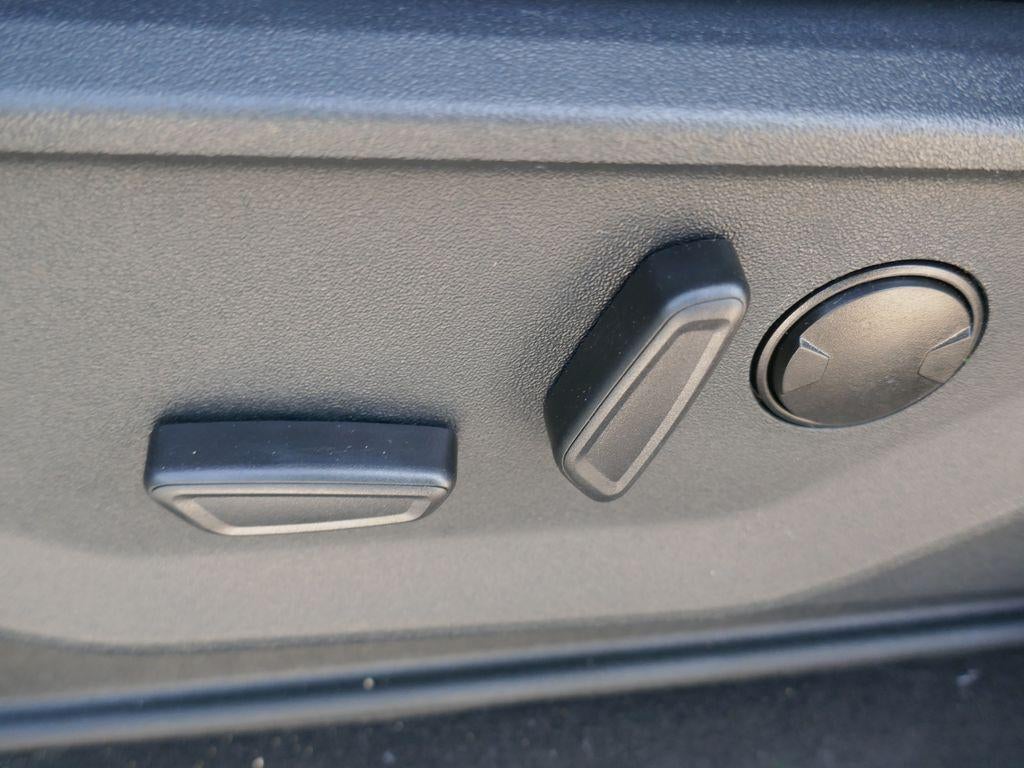 2026 Ford Super Duty F-250 SRW LARIAT 4WD Crew Cab 6.75' Box