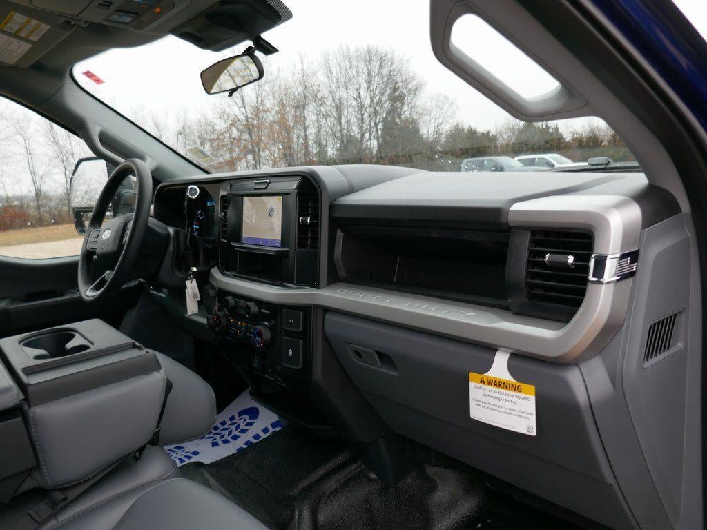 2026 Ford Super Duty F-250 SRW XL 4WD Crew Cab 6.75' Box