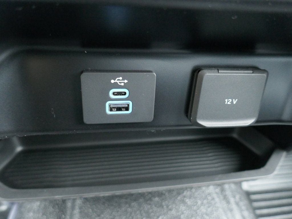 2026 Ford Super Duty F-250 SRW XL 4WD Crew Cab 6.75' Box