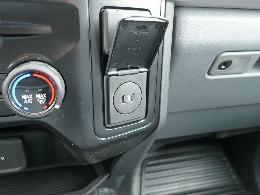 2026 Ford Super Duty F-250 SRW XL 4WD Crew Cab 6.75' Box