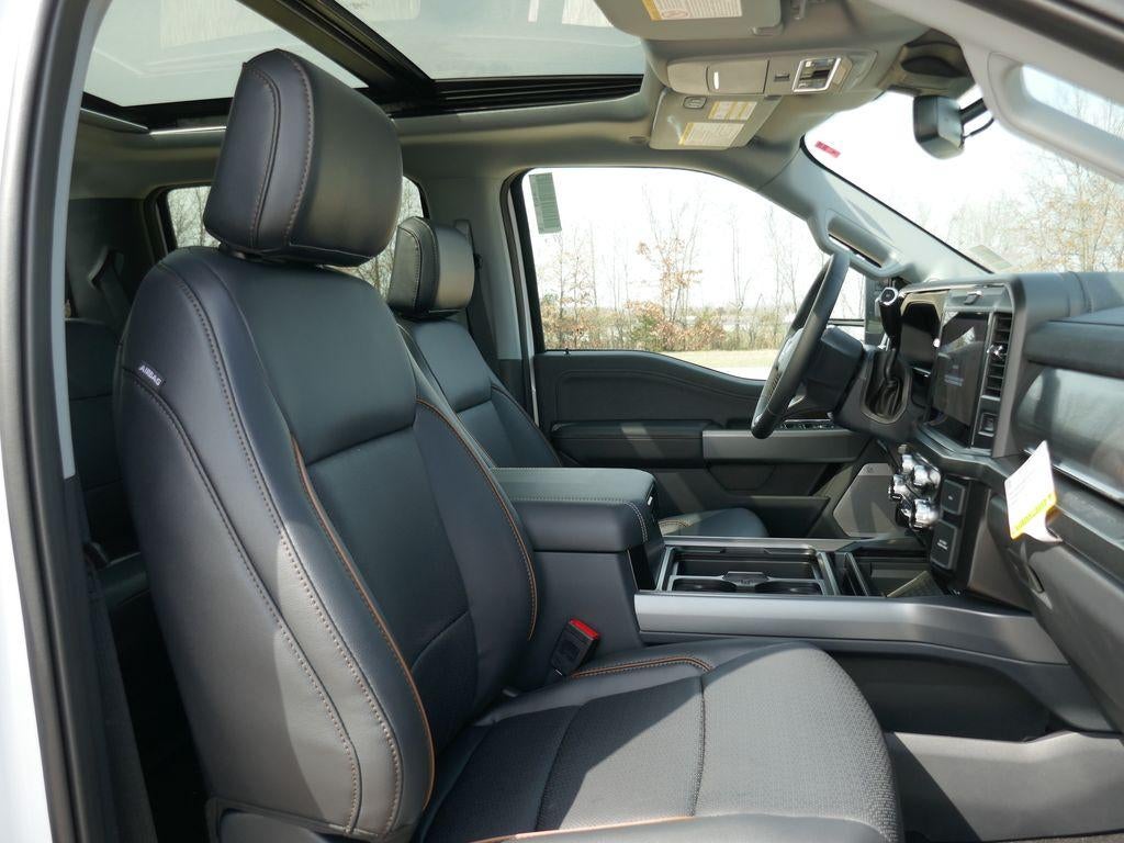 2026 Ford Super Duty F-250 SRW LARIAT 4WD Crew Cab 6.75' Box