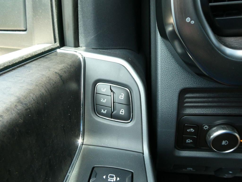 2026 Ford Super Duty F-250 SRW LARIAT 4WD Crew Cab 6.75' Box