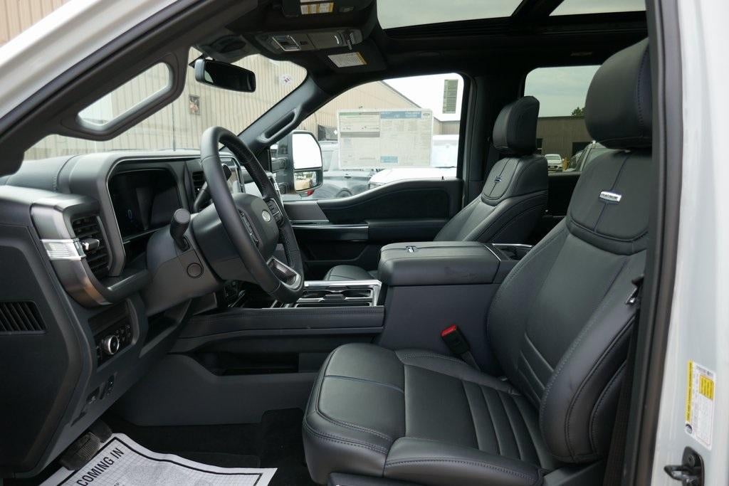 2026 Ford Super Duty F-350 SRW Platinum 4WD Crew Cab 6.75' Box