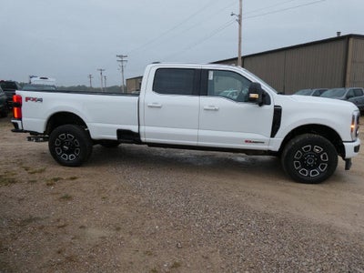 2027 Ford Super Duty F-350 SRW Platinum 4WD Crew Cab 8' Box