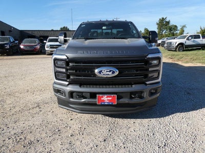 2027 Ford Super Duty F-350 SRW Platinum 4WD Crew Cab 6.75' Box