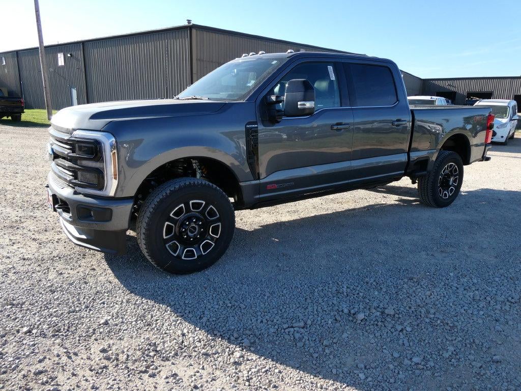 2027 Ford Super Duty F-350 SRW Platinum 4WD Crew Cab 6.75' Box