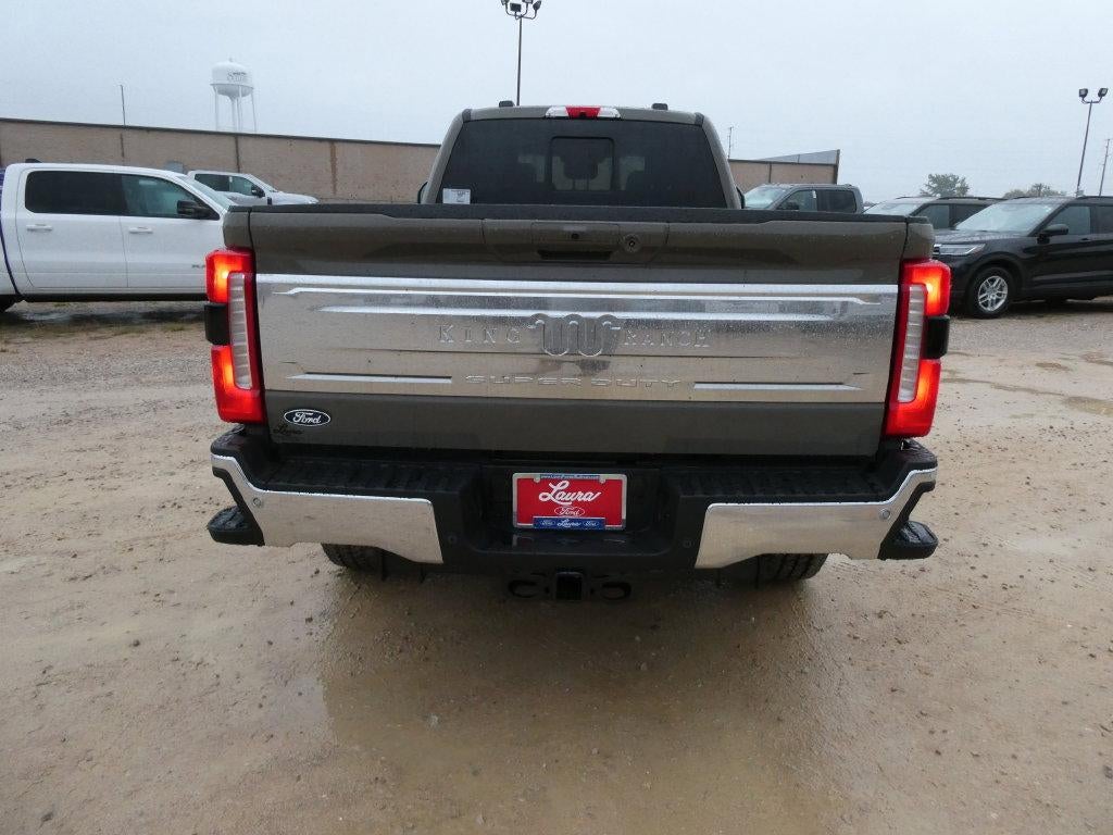 2027 Ford Super Duty F-350 SRW King Ranch 4WD Crew Cab 8' Box