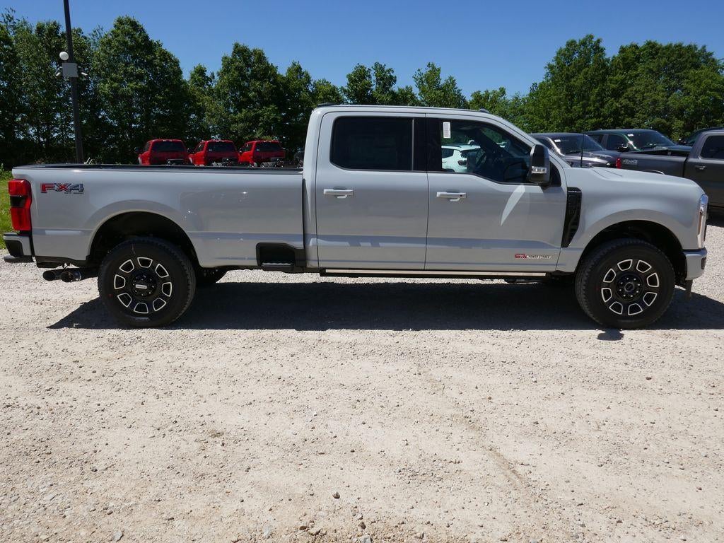 2026 Ford Super Duty F-350 SRW Platinum 4WD Crew Cab 8' Box