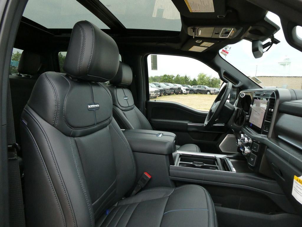 2026 Ford Super Duty F-350 SRW Platinum 4WD Crew Cab 8' Box