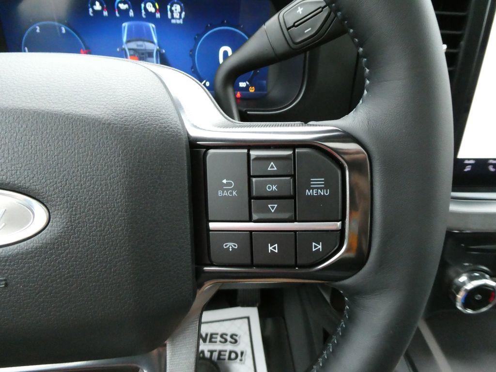 2026 Ford Super Duty F-350 SRW Platinum 4WD Crew Cab 8' Box