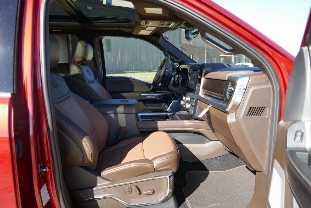 2026 Ford Super Duty F-350 SRW King Ranch 4WD Crew Cab 8' Box