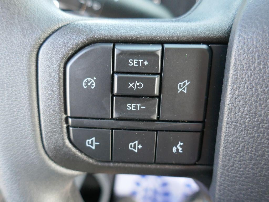 2026 Ford Super Duty F-350 SRW XL 4WD Crew Cab 8' Box