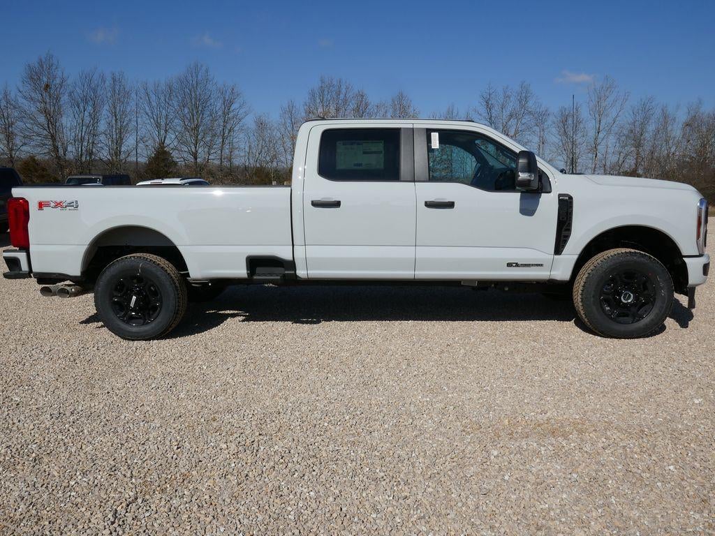 2026 Ford Super Duty F-350 SRW XL 4WD Crew Cab 8' Box