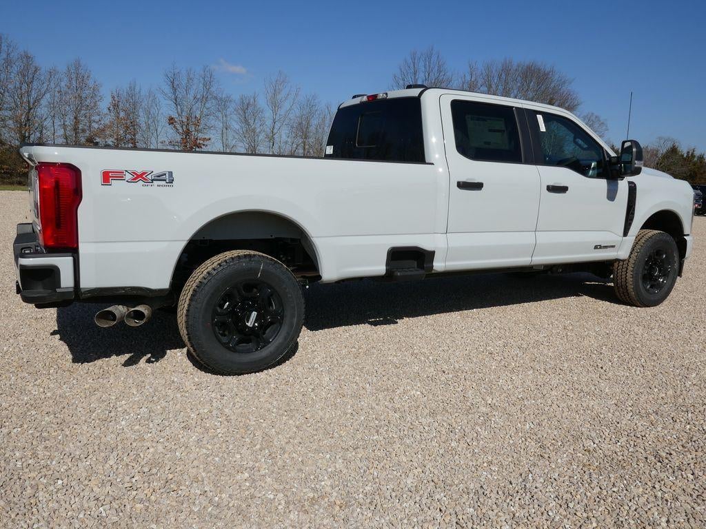 2026 Ford Super Duty F-350 SRW XL 4WD Crew Cab 8' Box