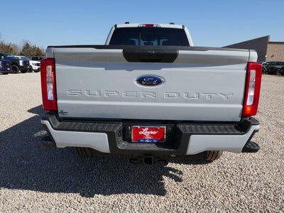 2026 Ford Super Duty F-350 SRW XL 4WD Crew Cab 8' Box