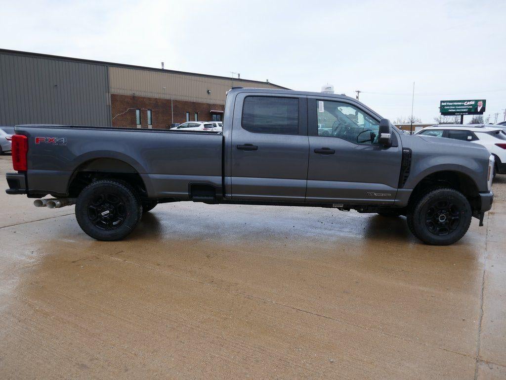 2026 Ford Super Duty F-350 SRW XL 4WD Crew Cab 8' Box