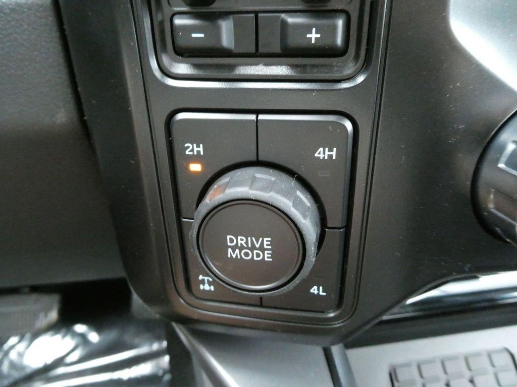 2026 Ford Super Duty F-350 SRW LARIAT 4WD Crew Cab 6.75' Box