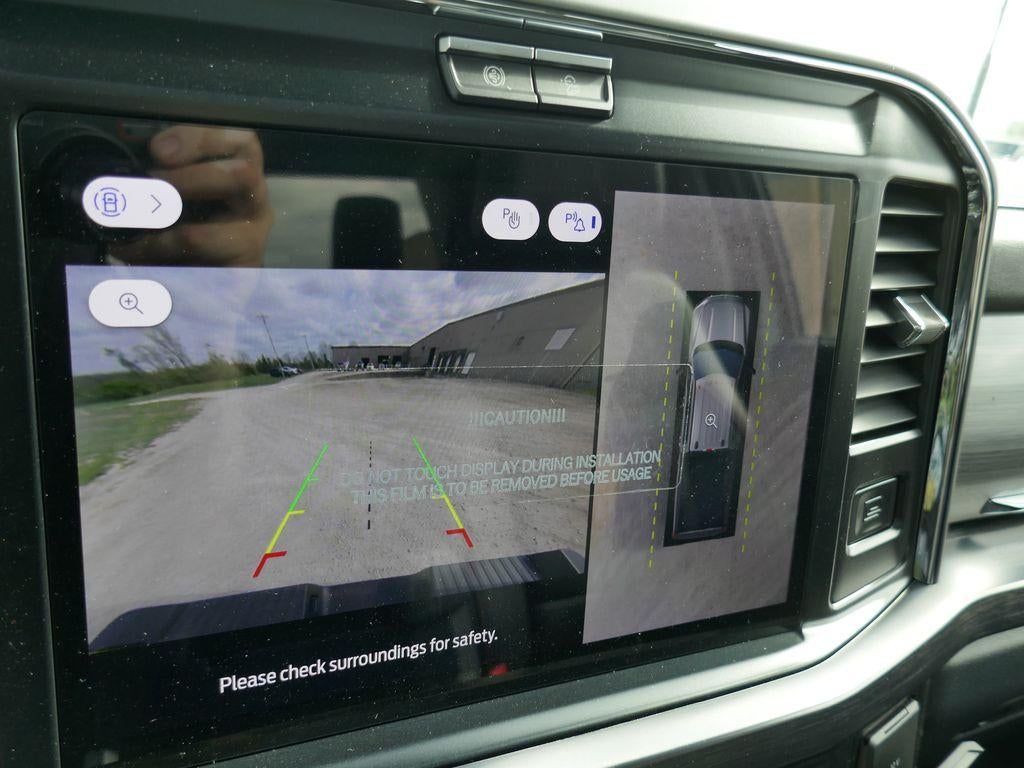 2026 Ford Super Duty F-350 SRW LARIAT 4WD Crew Cab 8' Box