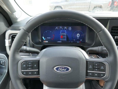 2026 Ford Super Duty F-350 SRW LARIAT 4WD Crew Cab 8' Box