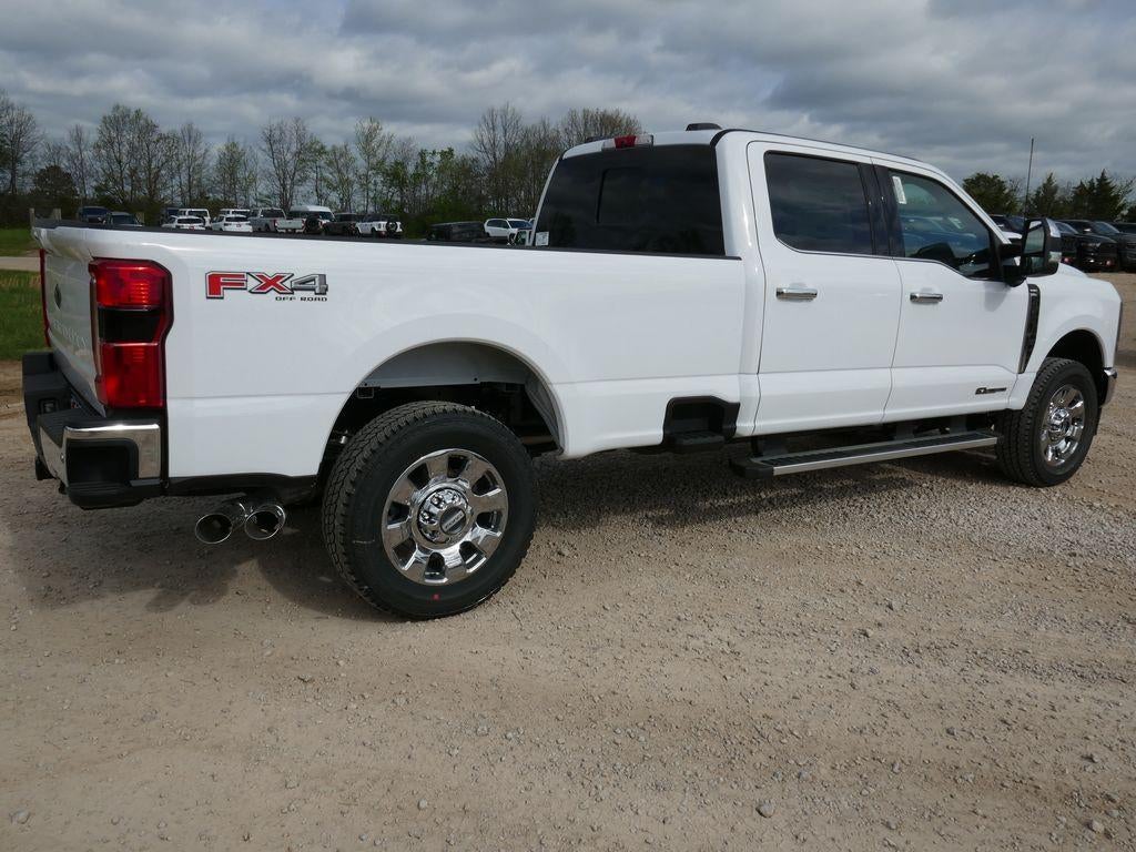2026 Ford Super Duty F-350 SRW LARIAT 4WD Crew Cab 8' Box