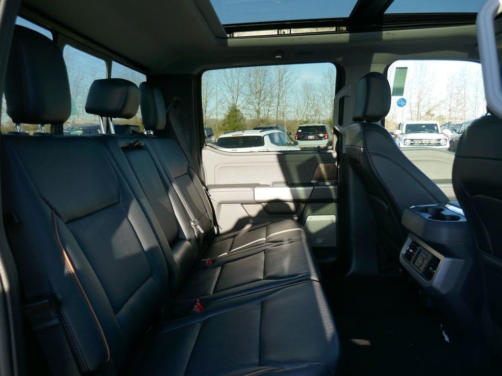 2026 Ford Super Duty F-350 SRW LARIAT 4WD Crew Cab 8' Box