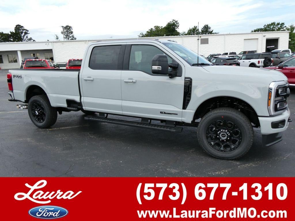 2026 Ford Super Duty F-350 SRW LARIAT 4WD Crew Cab 8' Box