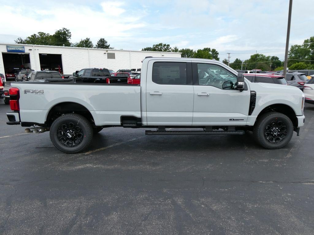 2026 Ford Super Duty F-350 SRW LARIAT 4WD Crew Cab 8' Box