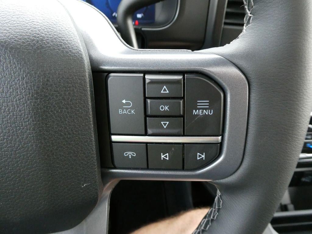 2026 Ford Super Duty F-350 SRW LARIAT 4WD Crew Cab 8' Box
