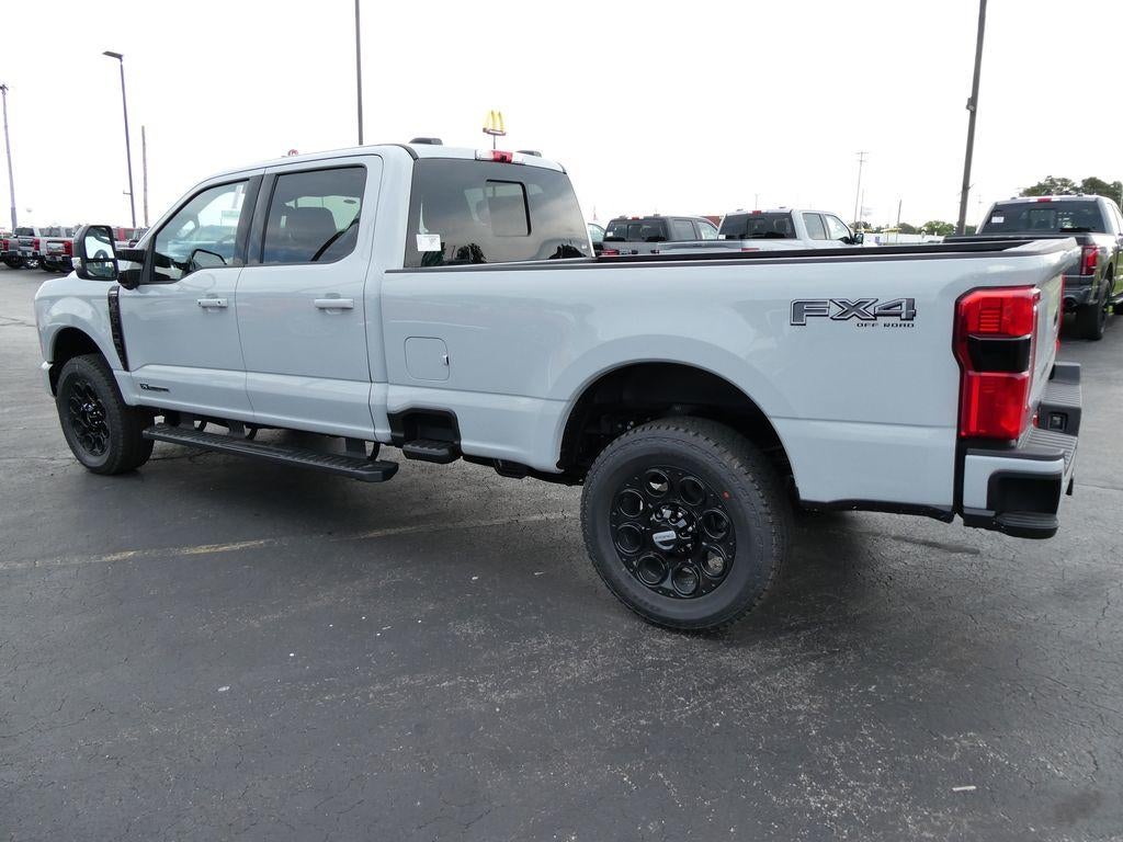 2026 Ford Super Duty F-350 SRW LARIAT 4WD Crew Cab 8' Box