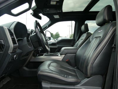 2022 Ford Super Duty F-350 SRW Platinum 4WD Crew Cab 6.75' Box