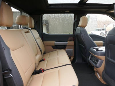 2026 Ford Super Duty F-350 SRW LARIAT 4WD Crew Cab 8' Box