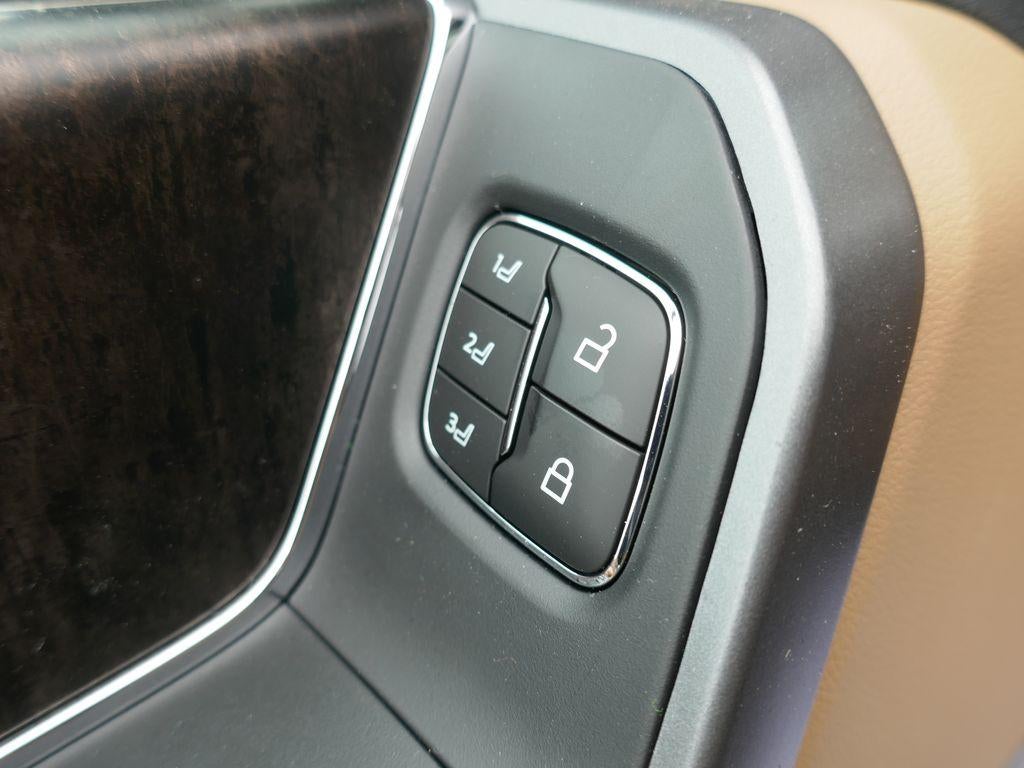 2026 Ford Super Duty F-350 SRW LARIAT 4WD Crew Cab 8' Box