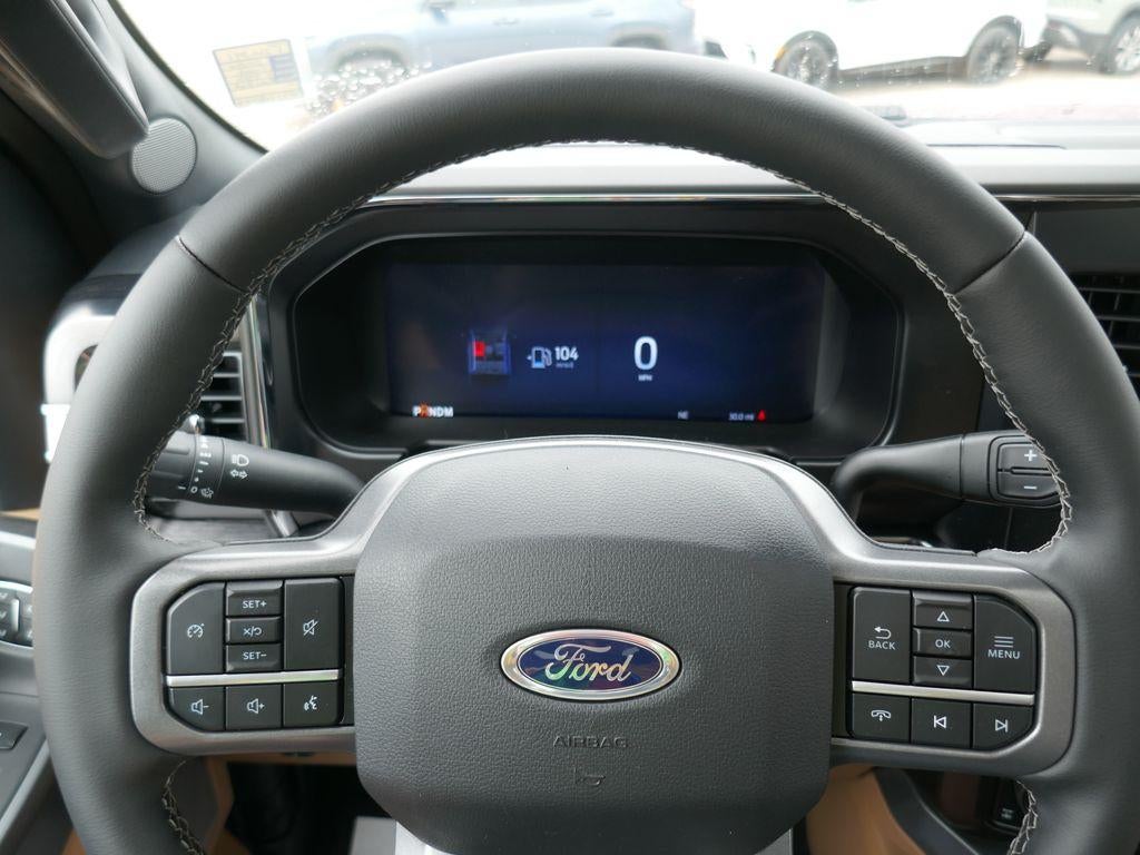 2026 Ford Super Duty F-350 SRW LARIAT 4WD Crew Cab 8' Box