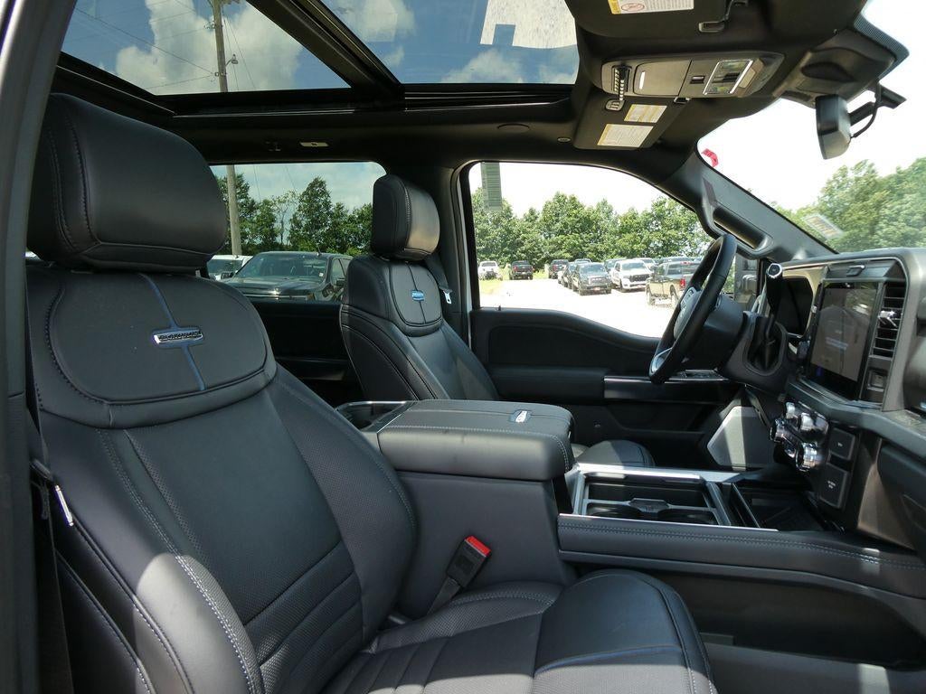 2026 Ford Super Duty F-350 DRW Platinum 4WD Crew Cab 8' Box