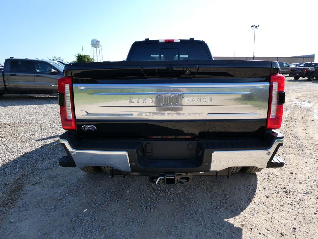 2026 Ford Super Duty F-350 DRW King Ranch 4WD Crew Cab 8' Box
