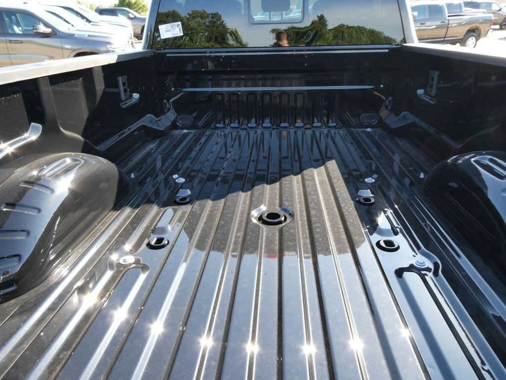 2026 Ford Super Duty F-350 DRW King Ranch 4WD Crew Cab 8' Box