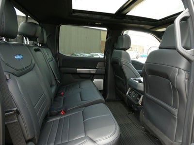 2026 Ford Super Duty F-350 DRW Platinum 4WD Crew Cab 8' Box
