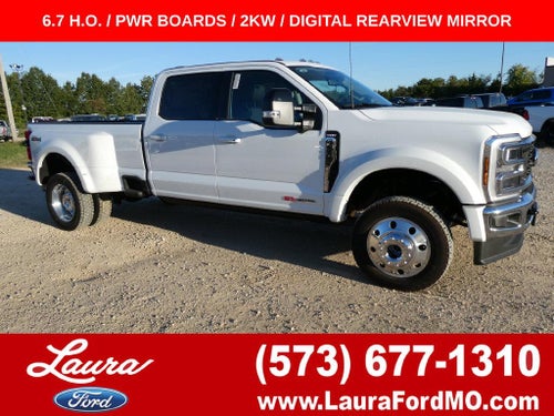 2027 Ford Super Duty F-450 DRW LARIAT 4WD Crew Cab 8' Box