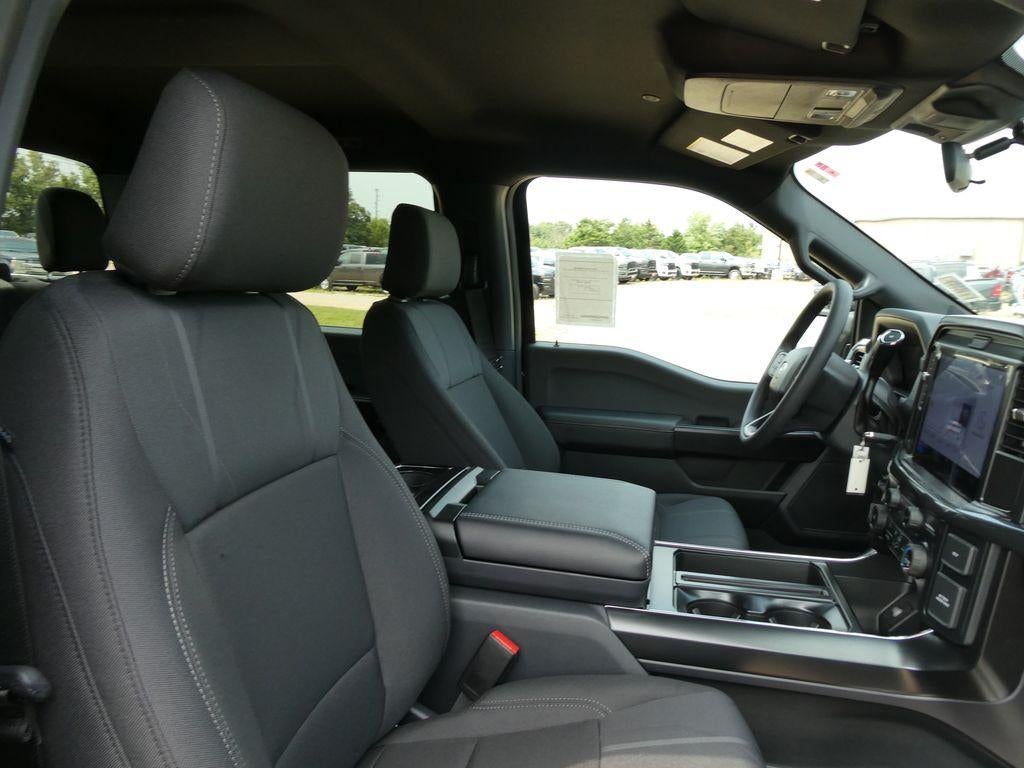 2026 Ford F-150 STX 4WD SuperCrew 5.5' Box
