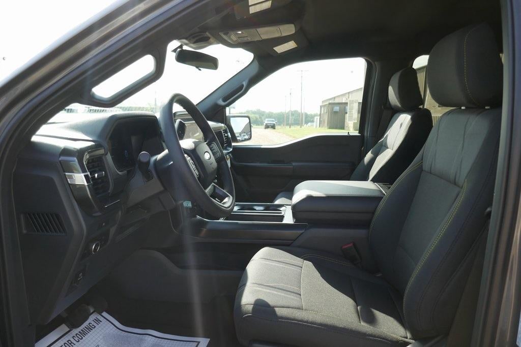 2025 Ford F-150 STX 4WD SuperCrew 5.5' Box