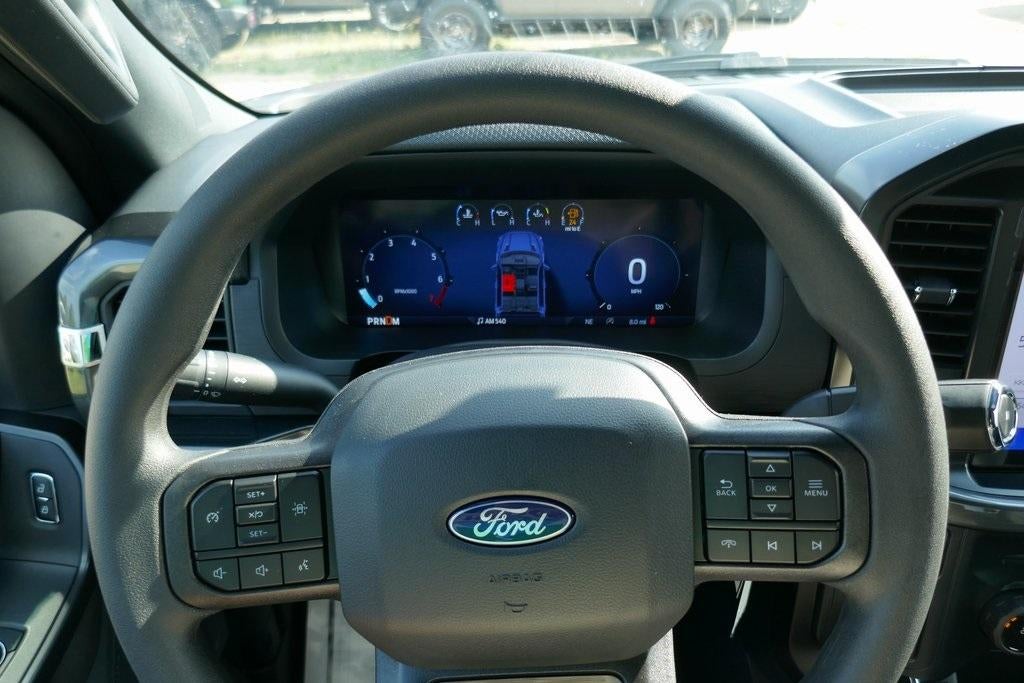2025 Ford F-150 STX 4WD SuperCrew 5.5' Box