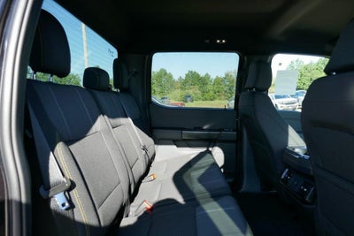 2025 Ford F-150 STX 4WD SuperCrew 5.5' Box