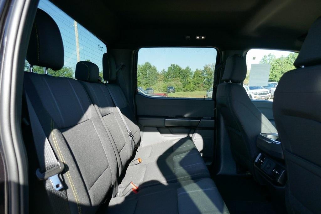 2025 Ford F-150 STX 4WD SuperCrew 5.5' Box