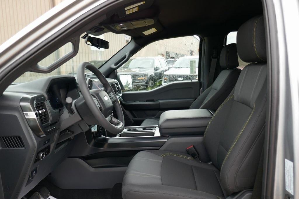 2025 Ford F-150 STX 4WD SuperCrew 5.5' Box
