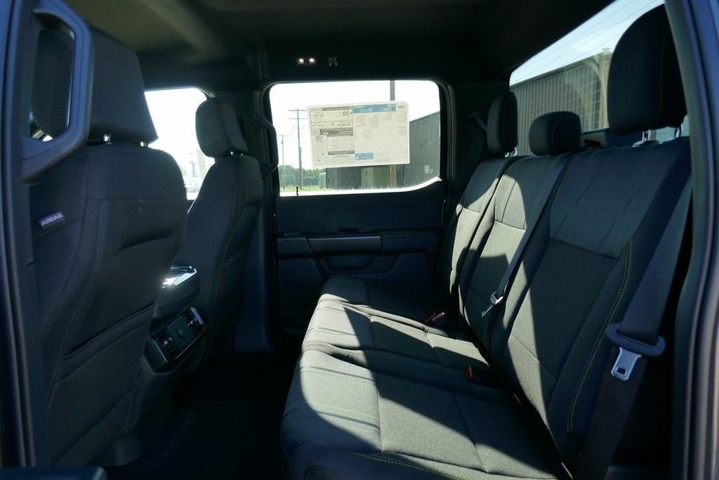 2025 Ford F-150 STX 4WD SuperCrew 5.5' Box