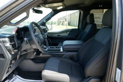 2025 Ford F-150 STX 4WD SuperCrew 5.5' Box